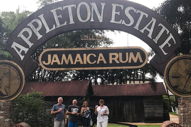 Appleton Rum Factory, Ys Falls, Black River Safari, Floyd’s Pelican Bar - What the long drive means for your day