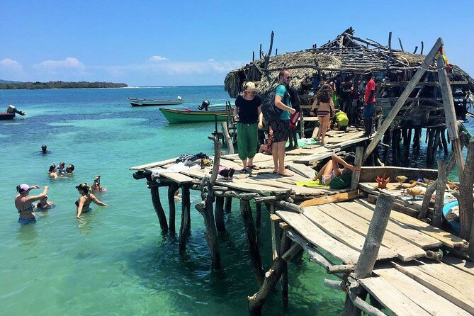 Appleton Rum Tour and Floyd’s Pelican Bar from Montego Bay Hotels and Villas - FAQ
