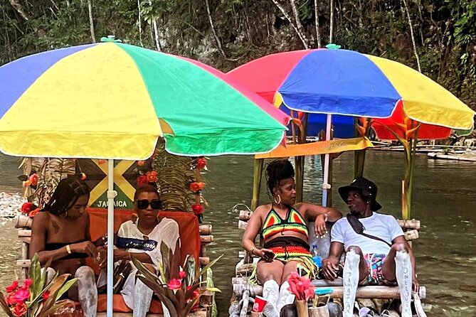 Bamboo rafting with Limestone Foot Massage free rum taste - Boarding the bamboo raft in Lethe