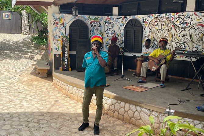 Bob Marley's Nine Mile Mausoleum Tour (Complimentary Rum Punch) - Key points to know before booking