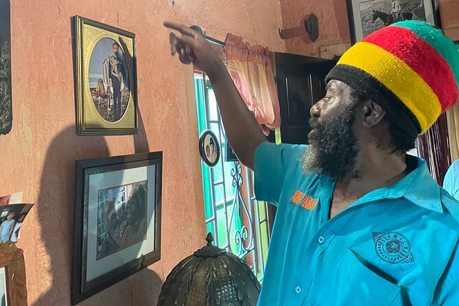 Bob Marley's Nine Mile Mausoleum Tour (Complimentary Rum Punch) - Bob Marley’s childhood home