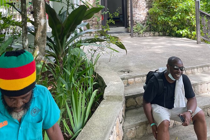 Bob Marley's Nine Mile Mausoleum Tour (Complimentary Rum Punch) - What the $180 price means