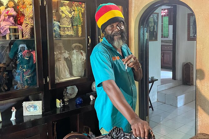 Bob Marley's Nine Mile Mausoleum Tour (Complimentary Rum Punch) - The Montego Bay pickup and private ride
