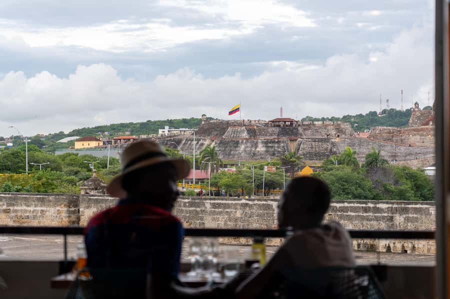 Cartagena: Boutique Rum and Chocolate Tasting at Lunático - What happens inside the two-hour rum class