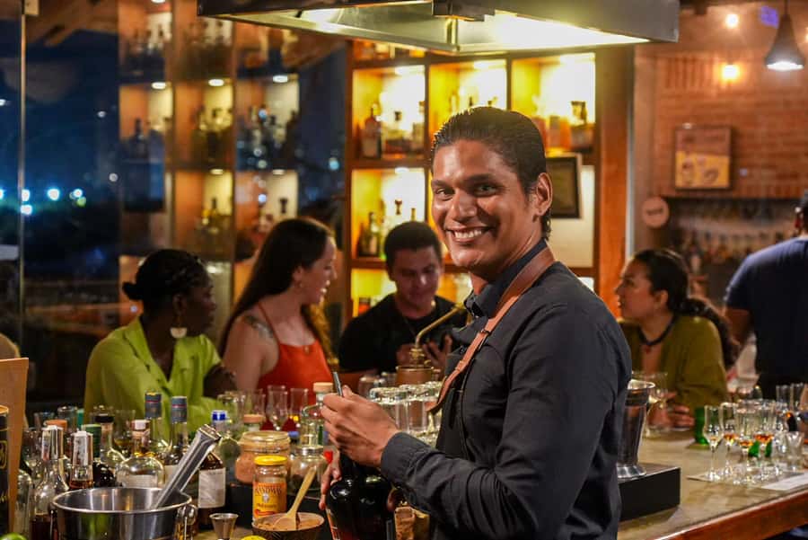 Cartagena: Boutique Rum and Chocolate Tasting at Lunático - Chocolate is a flavor lesson, not a snack break