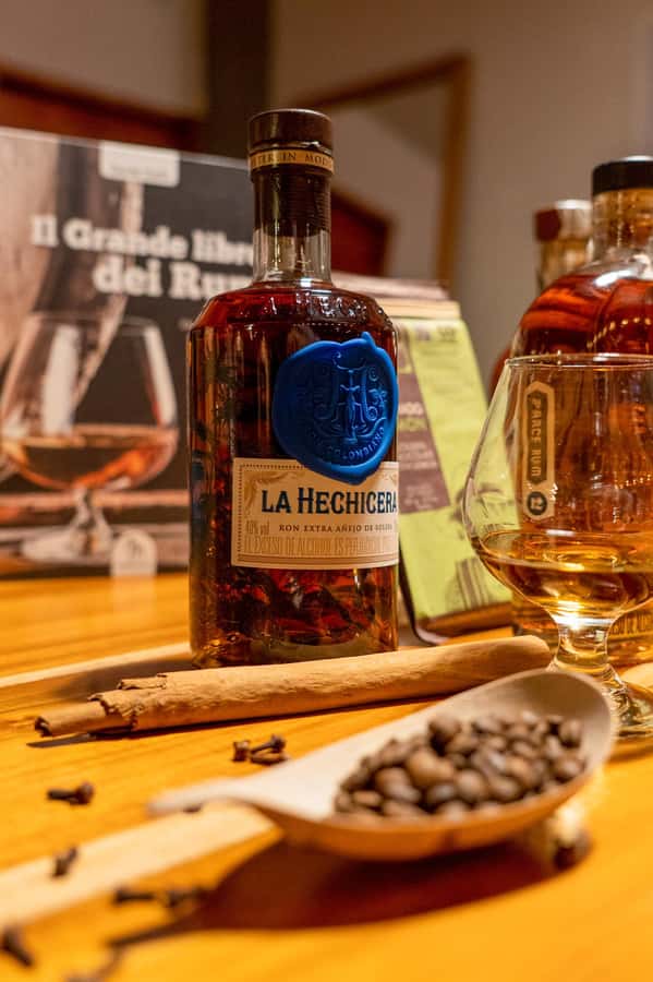 Cartagena: Express Rum and Chocolate Tasting Experience - Who should book this Cartagena tasting?