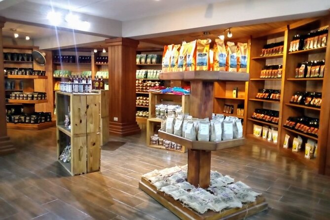 Don Lucas Cigar Factory & Store + Premium Rum Tasting (3 hours) - Who will get the most from this visit