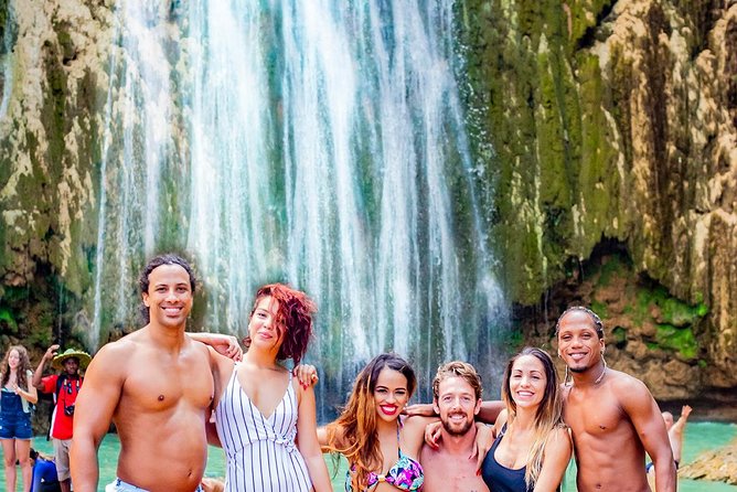 El Limon Waterfall and Bacardi Island Tour from Punta Cana with Lunch Included - Lunch at the countryside ranch