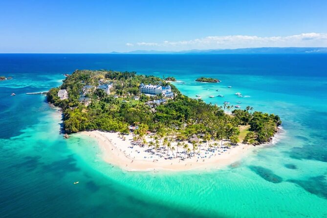 Full-Day Samana with Waterfall & Bacardi Island from Punta Cana - Lunch and local flavors on Cayo Levantado
