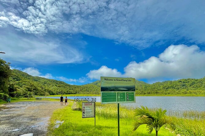 Grenada Day Tour-Concord Falls, Chocolate, Rum & Grand Etang Lake - Chocolate and rum show how Grenada tastes