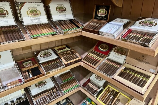 Guided Shopping Tour to Bella Mare Store (Cigars, Chocolate, Rum and Souvenirs) - Resort pickup matters more than it sounds