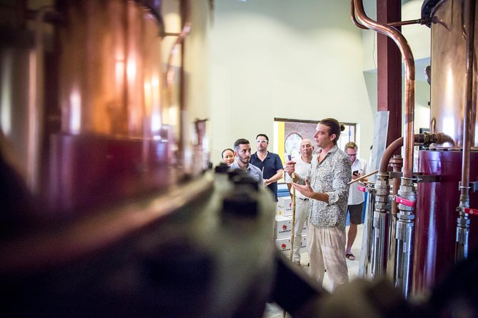 Guided tour of Sampan distillery // Agricultural Rum Medalist - From sugar-cane harvest to finished rum