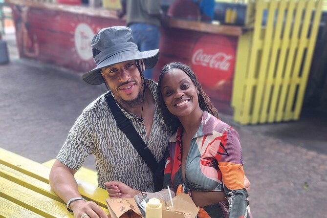 Jamaican Street Food and Rum Tasting Private Tour - Rum tasting and the Green Apple Store
