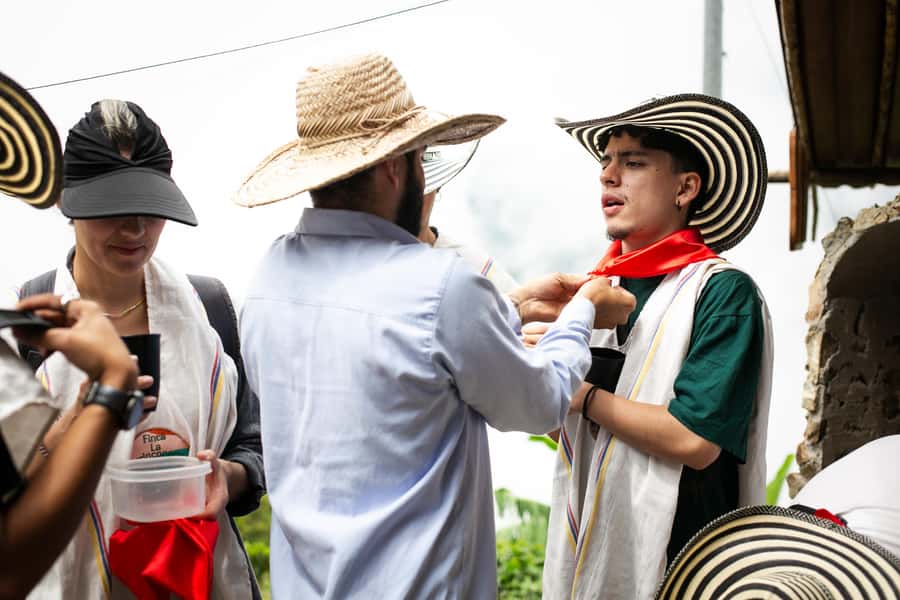Medellin: Coffee Tour, Horseback Arrival, and Sugar Cane - Picking coffee and following the bean