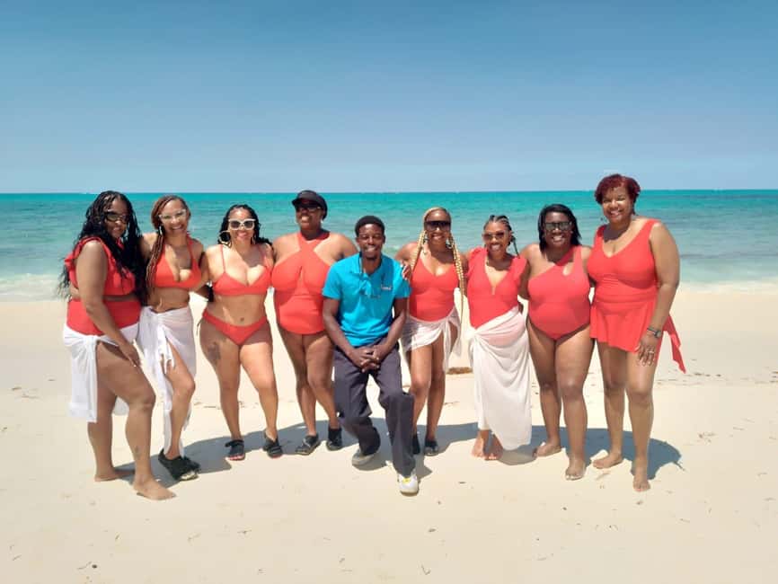 Nassau: Rum, Reggae and Rhythms Tour - A party bus with a Nassau itinerary