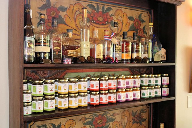 Nicole's Table - Cooking with Rum - The rum tasting with Adam