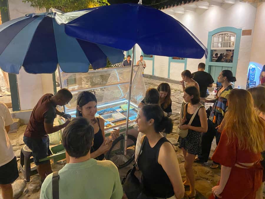 Paraty: Historic Centre Walking Tour & Cachaça Tasting - Why Paraty makes sense with a guide