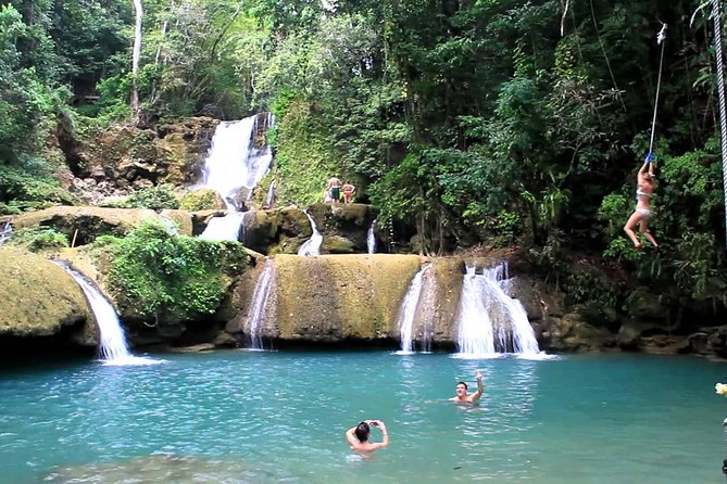 Private Appleton Estate Rum & YS Falls Tour from Montego Bay - A look at Jamaica from the vehicle
