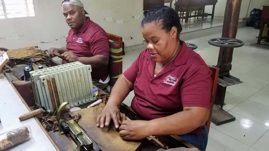 Punta Cana: Don Lucas Cigar Factory & Rum Tour with Pickup - Key points at a glance
