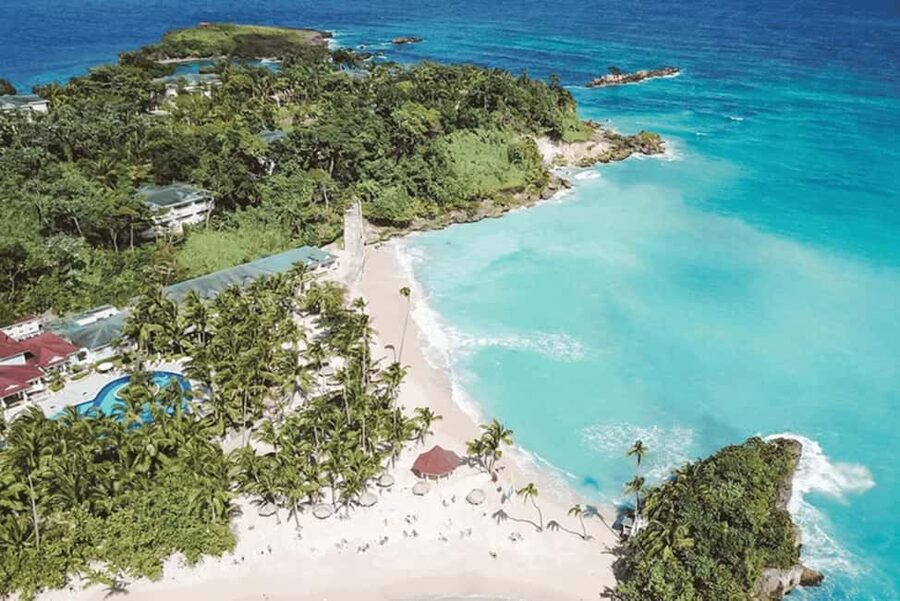 Punta Cana: Samaná Whale Watching, Bacardi & Limon Falls - Limón Waterfall and the choice between walking and riding
