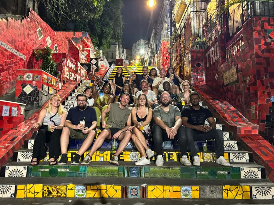 Rio: Pub Crawl in Lapa with Cachaça Tasting and Live Samba - Key points to know before you book
