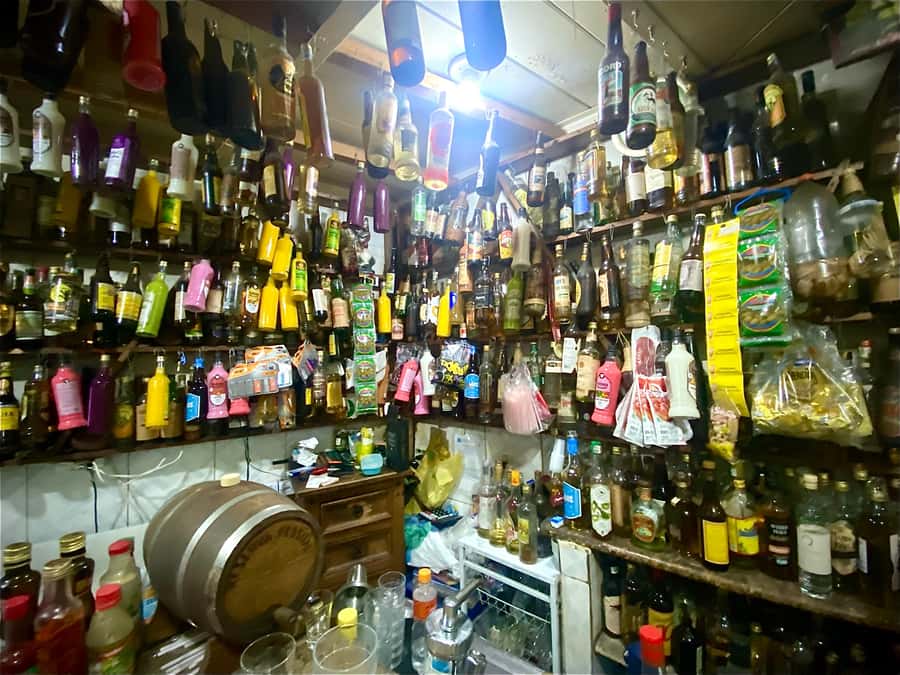 Rio: Pub Crawl in Lapa with Cachaça Tasting and Live Samba - Ending at a club with Brazilian rhythms