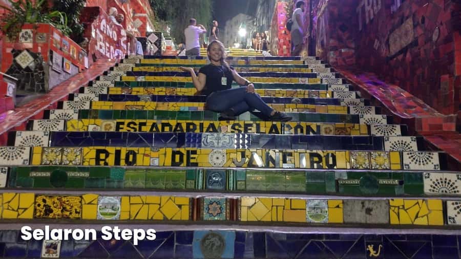Rio: Pub Crawl on Cachaça and Samba with Transfer - Starting in Copacabana and heading to Lapa