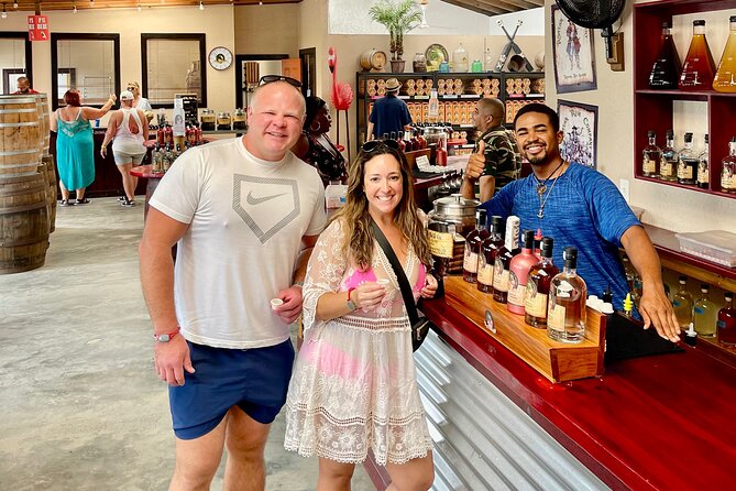 Roatán Island Tour: Sloth & Monkey Park, Rum, and Chocolate - The island drive fills in the picture