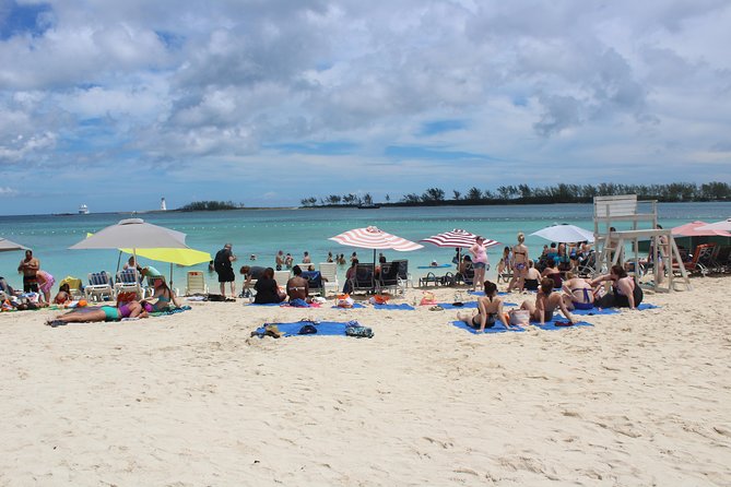 Rum Reggae and Rhythms Private Tour (minimum of 6 people) - A four-hour Nassau introduction with a party soundtrack