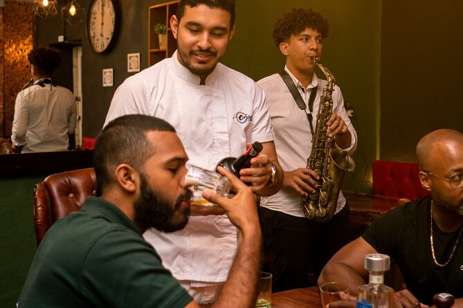 Rum & Rhythms a premium rum tasting with live music - Joining the band or simply listening