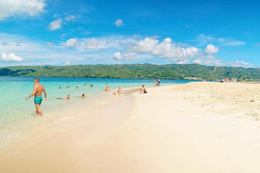 Samanà Whale Watching and Bacardi Island Tour From Bayahibe - Key points to know before you book