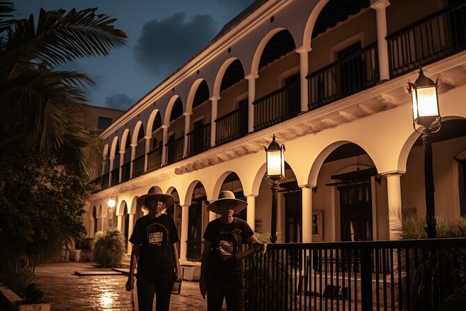 San Juan Ghost Tour: Shrieks in the Sugarcane - Calle del Cristo adds churches, stones, and shadows