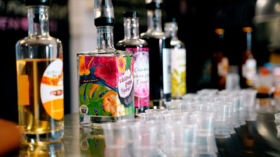 Sarina: Rum Distillery Guided Tour and Tasting - How the staff shape the experience